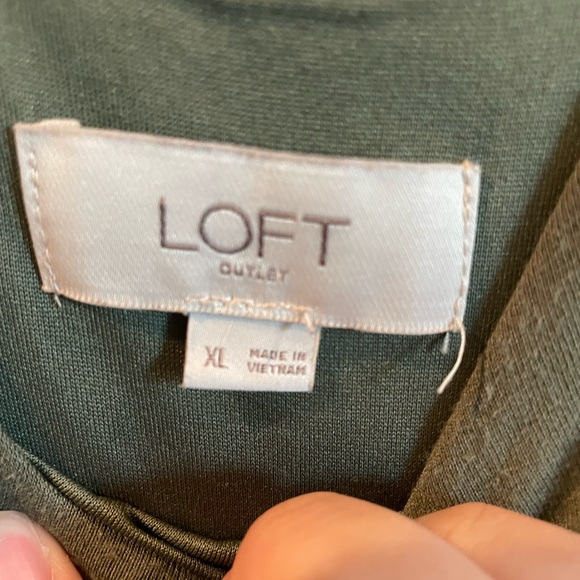 LOFT Outlet Olive Green Maxi Dress - Picture 4 of 4